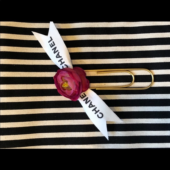 Chanel Ribbon 4” Paper Clips - Picture 5 of 5